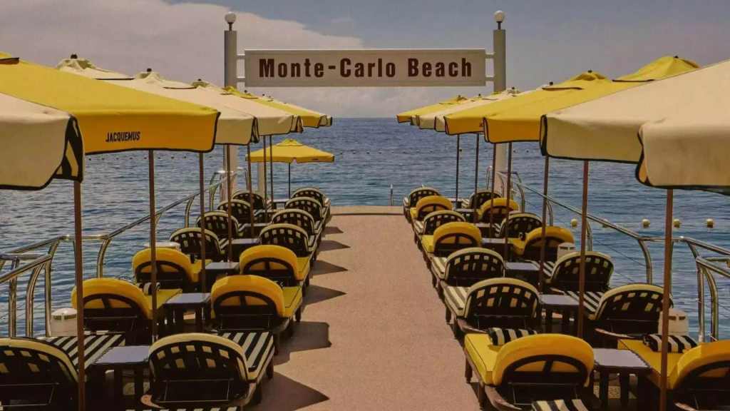 El nuevo club de Jacquemus en el que querrás pasar el día está en Mónaco y tiene una&nbsp;sorpresa