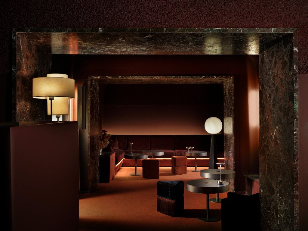 Así es CHITÓN, el nuevo club de copas que está revolucionando&nbsp;Madrid