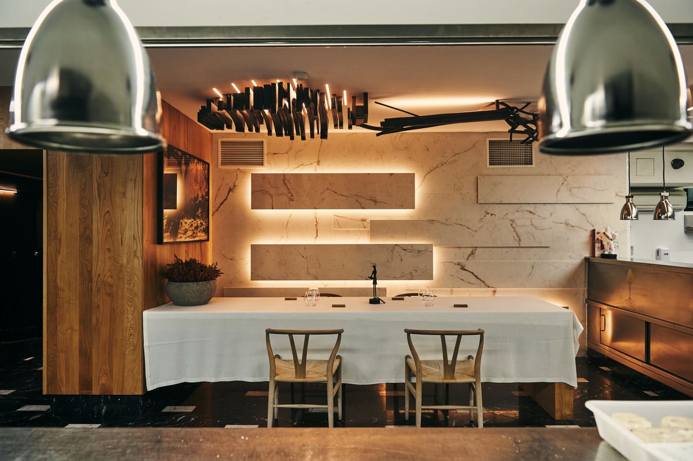 A’barra, donde el jamón tiene añada y la mesa es infinita