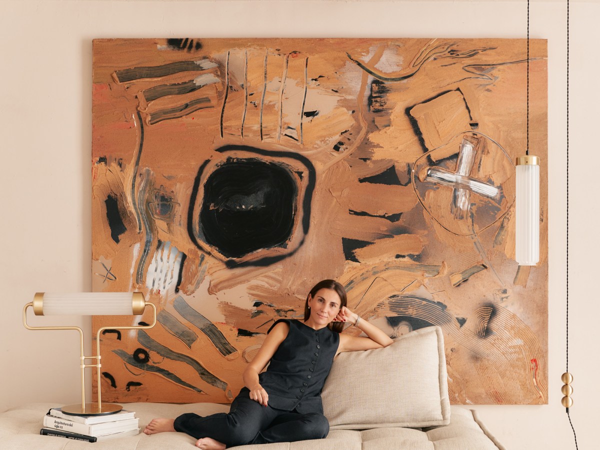 Clara Viladecans, la diseñadora de iluminación española que conquista Milán con su visión artesanal y&nbsp;femenina