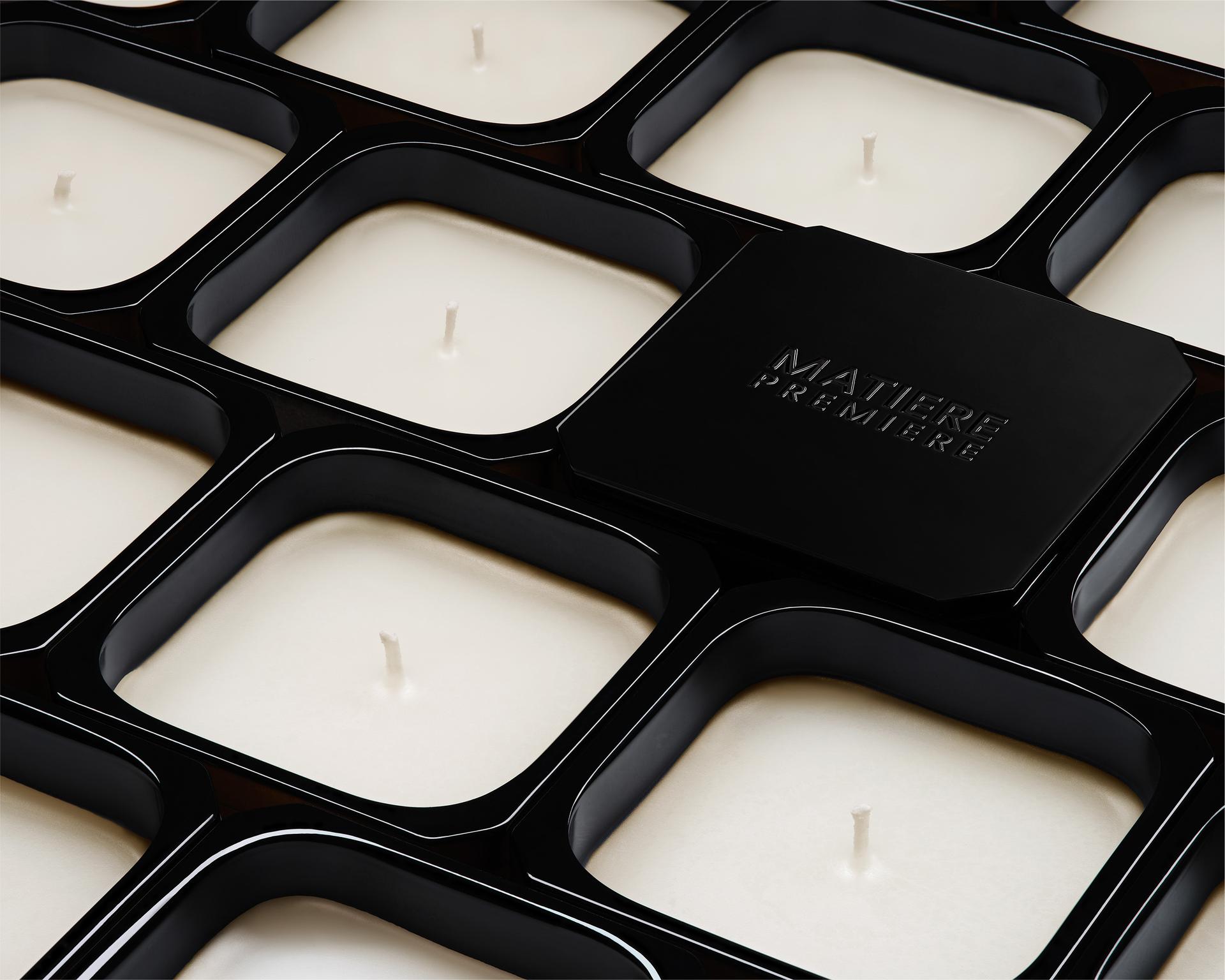 Velas aromáticas que cualquier amante del estilo minimalista querrá para vestir su mesa esta Navidad 