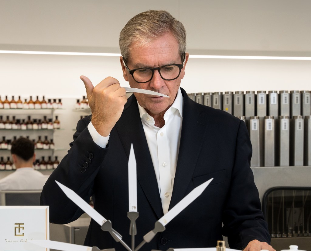 El lenguaje secreto de la piel: así crea Toni Cabal sus fragancias de&nbsp;autor