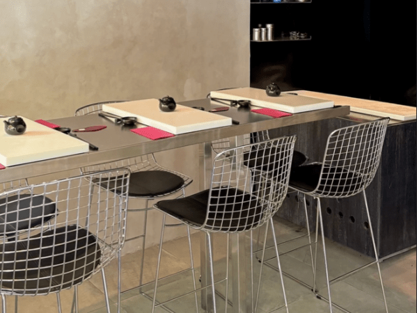 Santoku o el milagro de una mesa de&nbsp;ocho