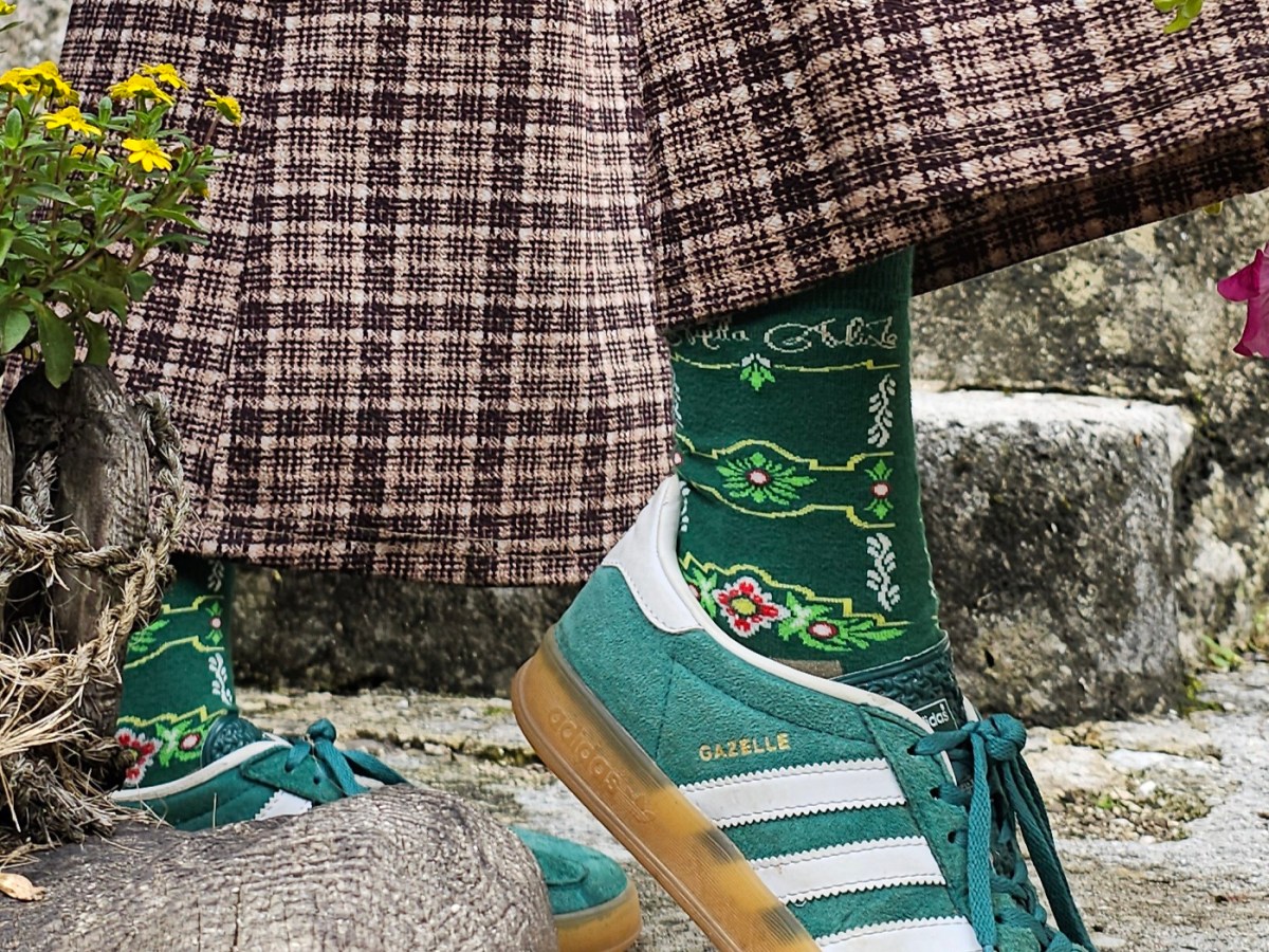 Calcetines con alma: Anitta Aliste y la costura invisible del sentimiento&nbsp;andaluz