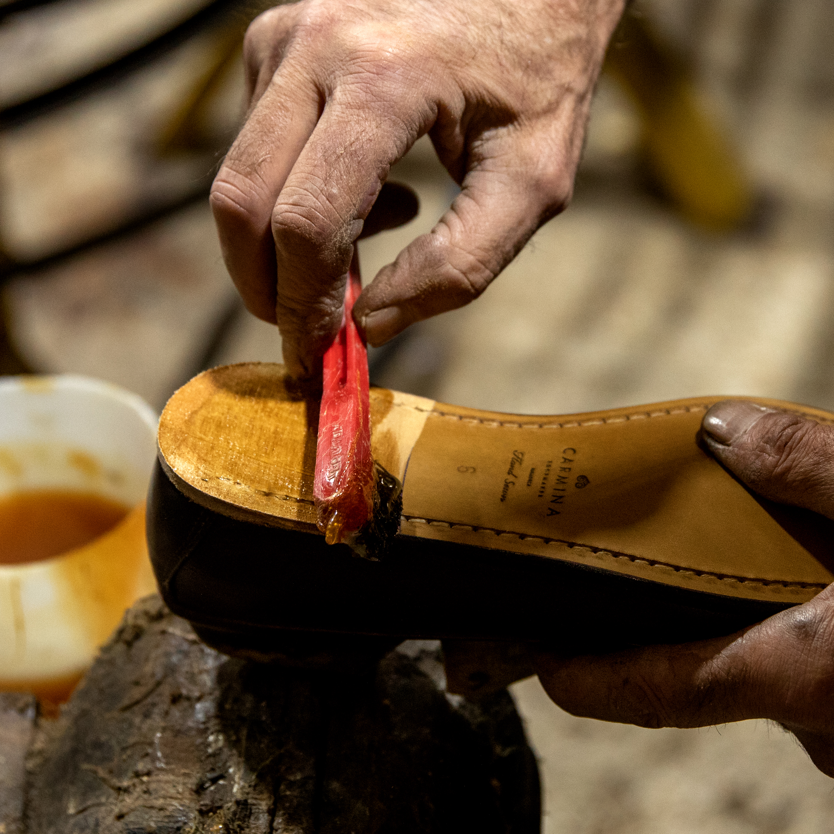 Dentro de un zapato Carmina: así se mantiene vivo en Mallorca un oficio de más de 150 años
